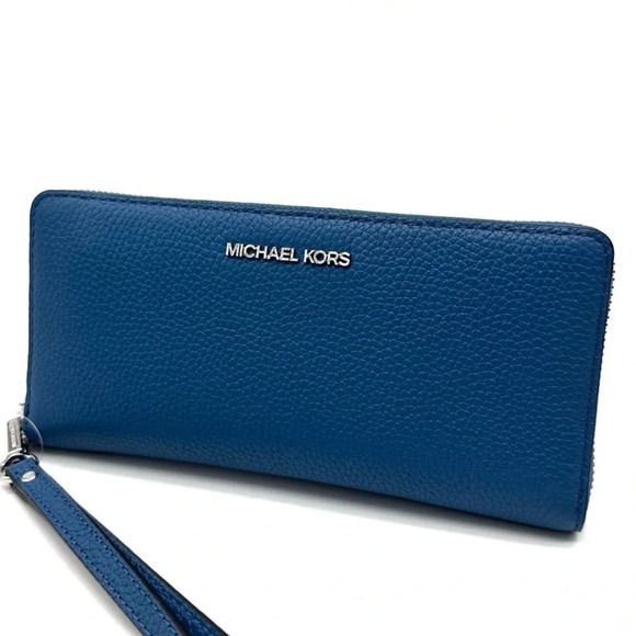 Michael Kors Large Continental Wallet Wristlet Teal (NWT) - Picture 3 of 9